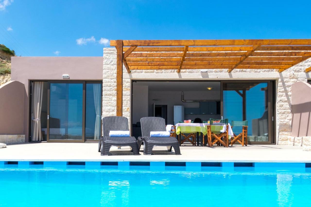 Mary Villa *